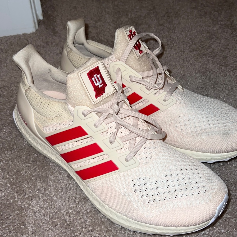 IU Adidas Ultraboost